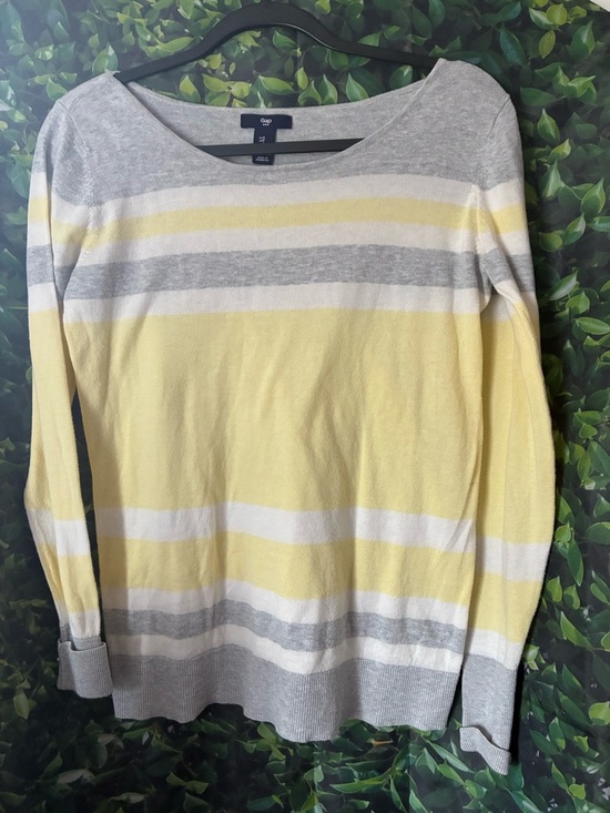 GAP Tops - GAP Striped Crewneck Sweater in Yellow, Gray & White